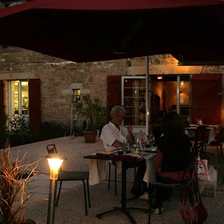 Logis De Cartassac 3*