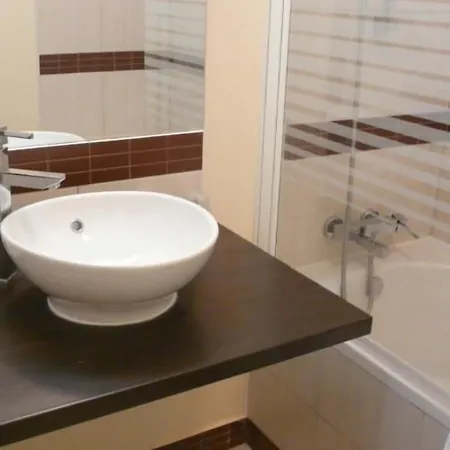 Logis De Cartassac 3*