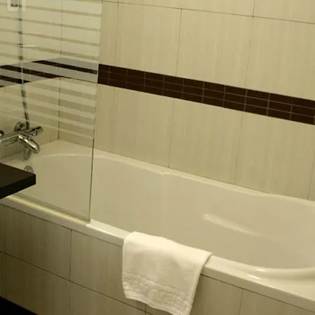 Logis De Cartassac 3*