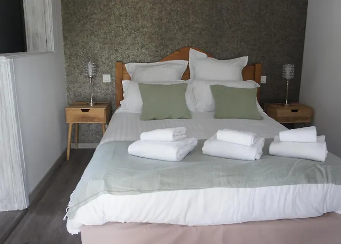 Logis De Cartassac ホテル