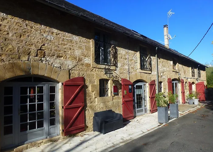 ホテル Logis De Cartassac Cressensac-Sarrazac