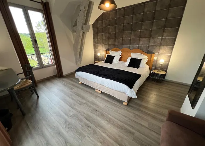 Logis De Cartassac ホテル Cressensac-Sarrazac