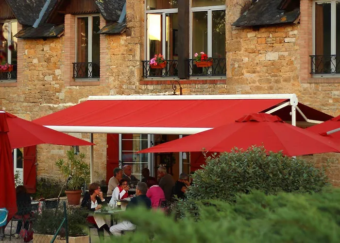 Logis De Cartassac ホテル 3*