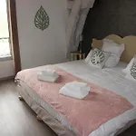 Hotel Logis De Cartassac