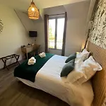 Logis De Cartassac Отель 3*