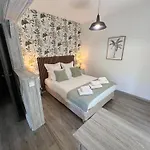 Logis De Cartassac Отель