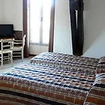 Logis De Cartassac