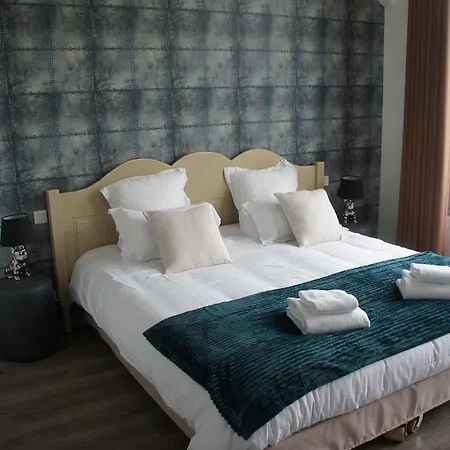 Hotel Logis De Cartassac