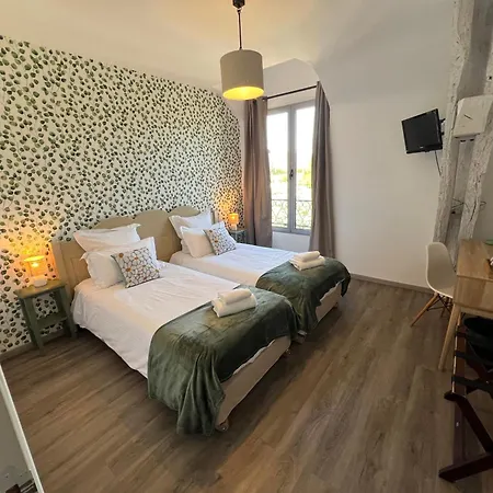 Отель Logis De Cartassac Cressensac-Sarrazac