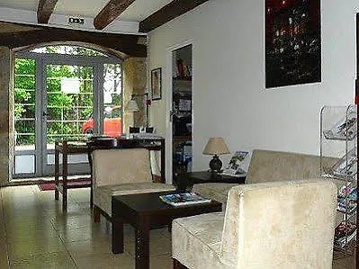 Hotel Logis De Cartassac 3*